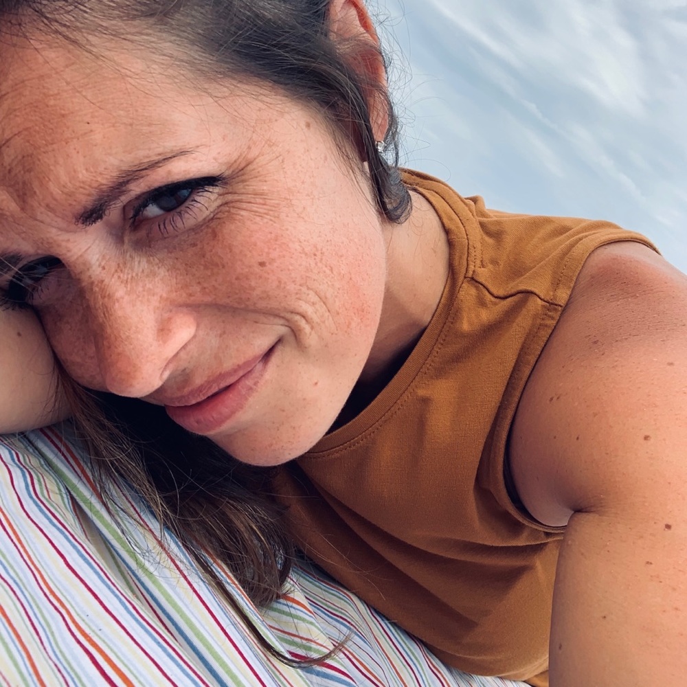 Meet your Posher, Holly